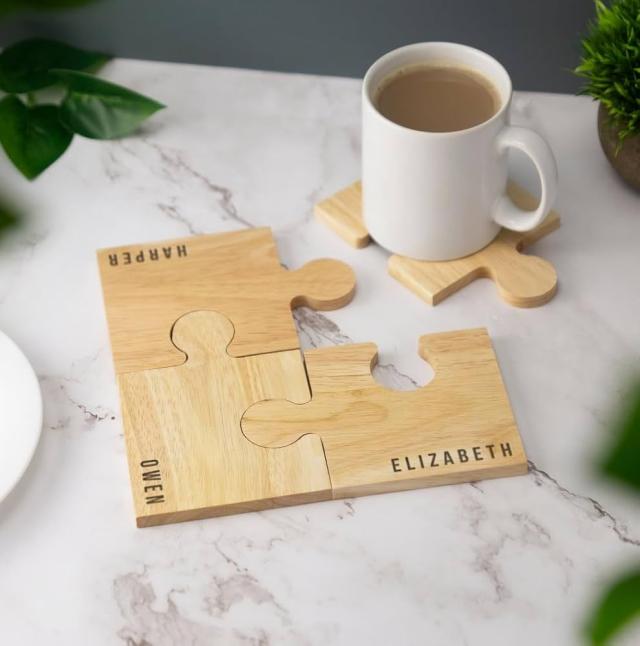 wooden jogsaw puzzle coasters